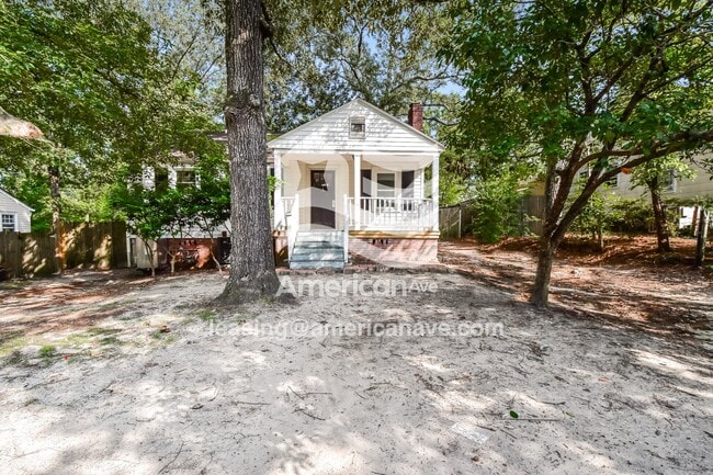 302 Arbor Dr in Columbia, SC - Foto de edificio - Building Photo