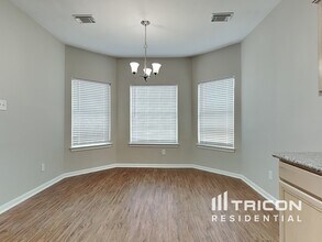 810 E Clady Ct in Spring, TX - Building Photo - Building Photo