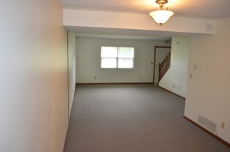 6300 Ervin Rd in Athens, OH - Building Photo - Building Photo