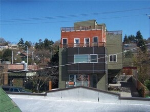 5415 6th Ave NW in Seattle, WA - Building Photo - Building Photo
