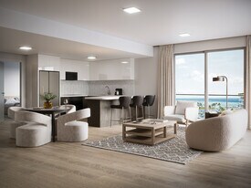 Bread Building in Hollywood, FL - Building Photo