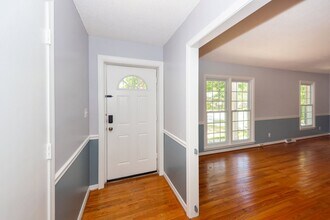 109 Runnymede Ln in Summerville, SC - Building Photo - Building Photo