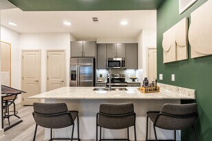 1200 Gladstell St in Conroe, TX - Building Photo