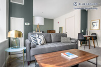 210 N Wells St, Unit FL17-ID267 in Chicago, IL - Building Photo - Building Photo