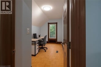 41 Park Hill Rd E in Cambridge, ON - Building Photo - Building Photo