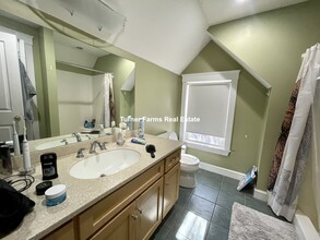 23 Iroquois St, Unit 1 in Boston, MA - Building Photo - Building Photo