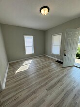 234 E Grove St in Mishawaka, IN - Building Photo - Building Photo