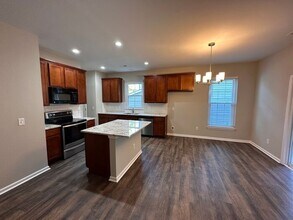 528 Ashgreen Ct in Rolesville, NC - Building Photo - Building Photo