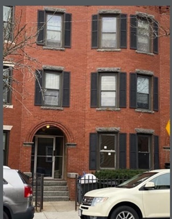 property at 72 Florida St