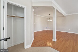 401 Yorkshire Ridge Ct in Purcellville, VA - Building Photo - Building Photo