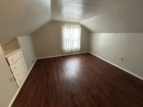 190 Andrew Dr in Glenshaw, PA - Building Photo - Building Photo