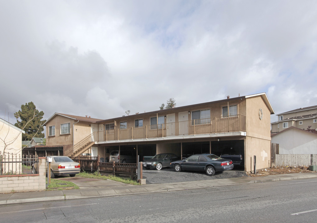 2343 University Ave in East Palo Alto, CA - Foto de edificio