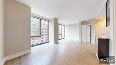 237 E 34th St in New York, NY - Foto de edificio - Building Photo
