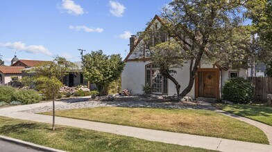 1958 Jefferson Dr in Pasadena, CA - Building Photo - Building Photo