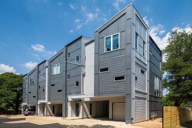 1500 Summit St