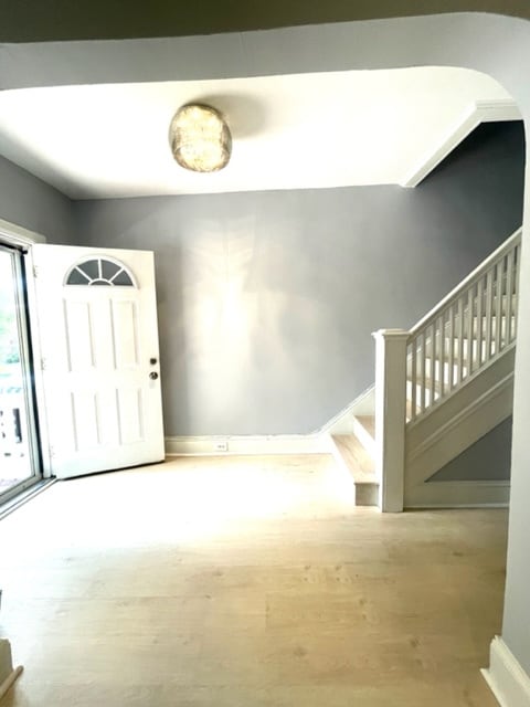 4909 Illinois Ave NW in Washington, DC - Foto de edificio - Building Photo