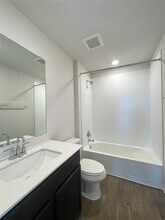 156 Alamo Vine Ct in Kyle, TX - Foto de edificio - Building Photo