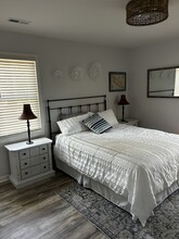 1361 Forest Lake Dr in Southport, NC - Building Photo - Building Photo