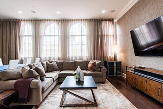 133 S 3rd St in Louisville, KY - Building Photo - Building Photo