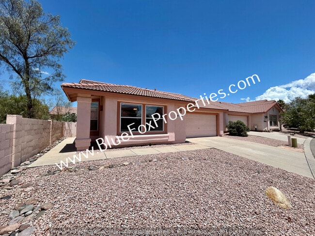 3030 W Sawmill Spring Trail in Tucson, AZ - Building Photo - Building Photo