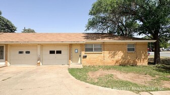 1602 58th St in Lubbock, TX - Building Photo