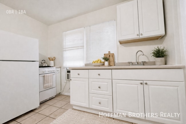 614 Hauser Blvd in Los Angeles, CA - Building Photo - Building Photo