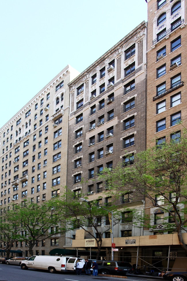 Wayne Apartments in New York, NY - Building Photo - Building Photo
