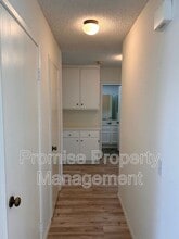 885 Pinewood Dr in Oceanside, CA - Building Photo - Building Photo