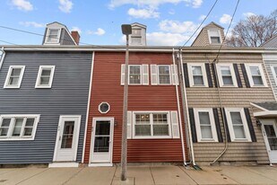 62 Bolton St, Unit 62 in Boston, MA - Building Photo