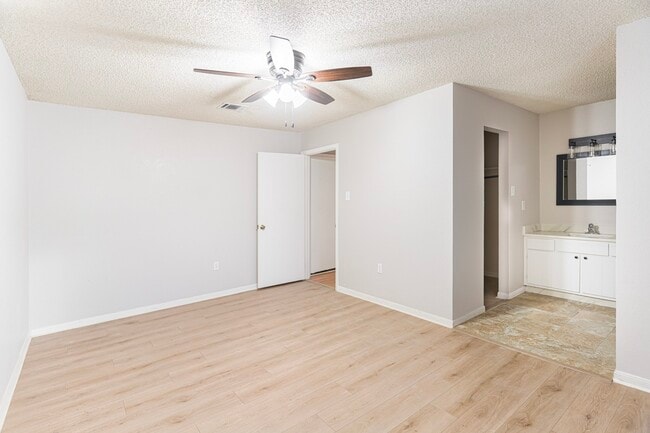 property at 2135 Whiteback Dr