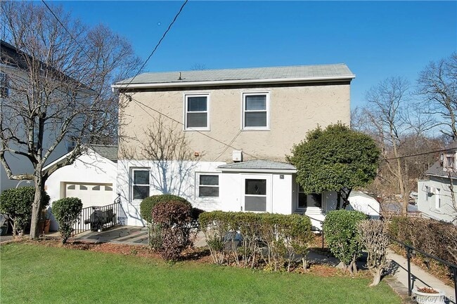 property at 21 Morgan St