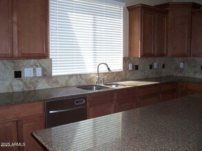 1692 S Parkcrest St in Gilbert, AZ - Building Photo - Building Photo