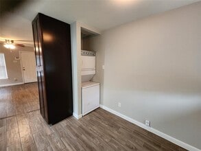 3406 Drew St in Houston, TX - Building Photo - Building Photo