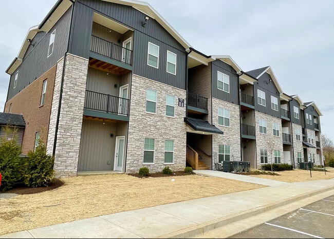 Gated Villa Apartments at Kearney