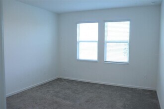 34558 Shellback St in Leesburg, FL - Building Photo - Building Photo