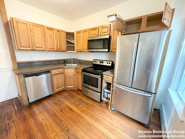 property at 1 Folsom Ave