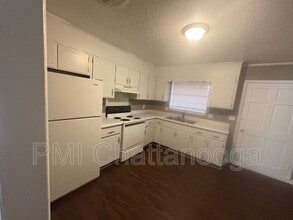 77 Dolphin Ln in Ringgold, GA - Building Photo - Building Photo