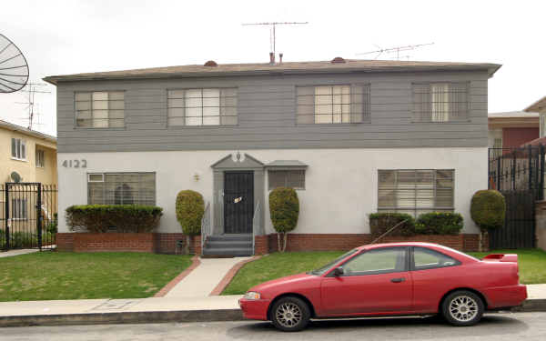 4122 Somerset Dr in Los Angeles, CA - Building Photo