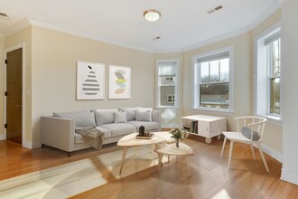 4861 N Hermitage Ave, Unit 1E in Chicago, IL - Building Photo - Building Photo