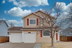 423 Woodson Dr in Erie, CO - Building Photo