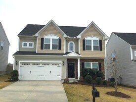 233 Sandusky Ln in Simpsonville, SC - Building Photo