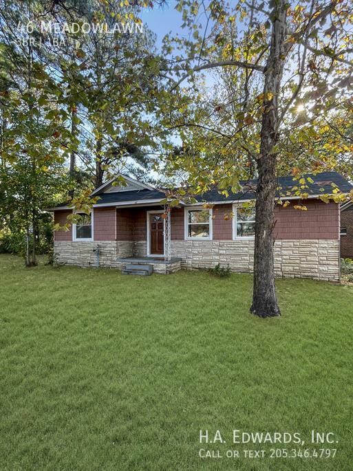 property at 46 Meadowlawn Dr