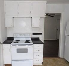 2220 NW Pollard Ave in Lawton, OK - Building Photo - Building Photo