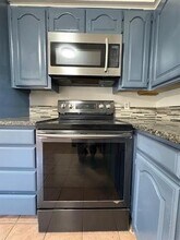 1508 Hollowbrook Ct in Fort Worth, TX - Building Photo - Building Photo