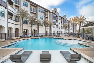 The Addison in Baton Rouge, LA - Building Photo