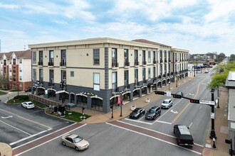 The Lofts at Station Plaza in St. Louis, MO - Building Photo - Building Photo