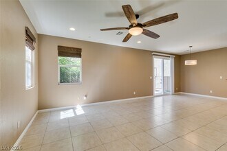 3118 Biccari Ave in Henderson, NV - Building Photo - Building Photo