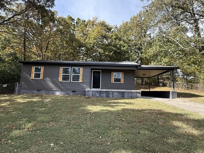 property at 217 Geren Dr