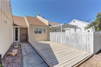6417 Addely Dr in Las Vegas, NV - Building Photo - Building Photo