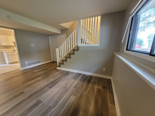 property at 3611 E 41st St